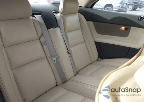 2011 Volvo C70 T5 from USA, damaged, VIN YV1672MC8BJ107388